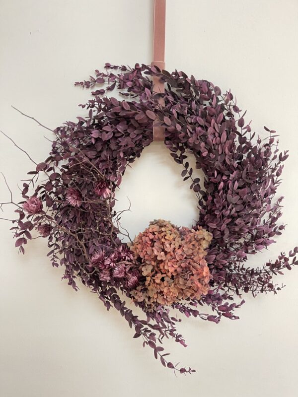 Modern eco wreath preserved gum and hydrangea, new house, interior design, minimalist design.