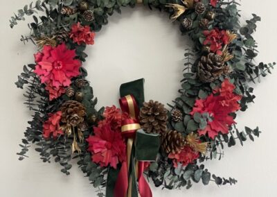 Preserved Christmas Wreath – Traditional Dried & preserved – full