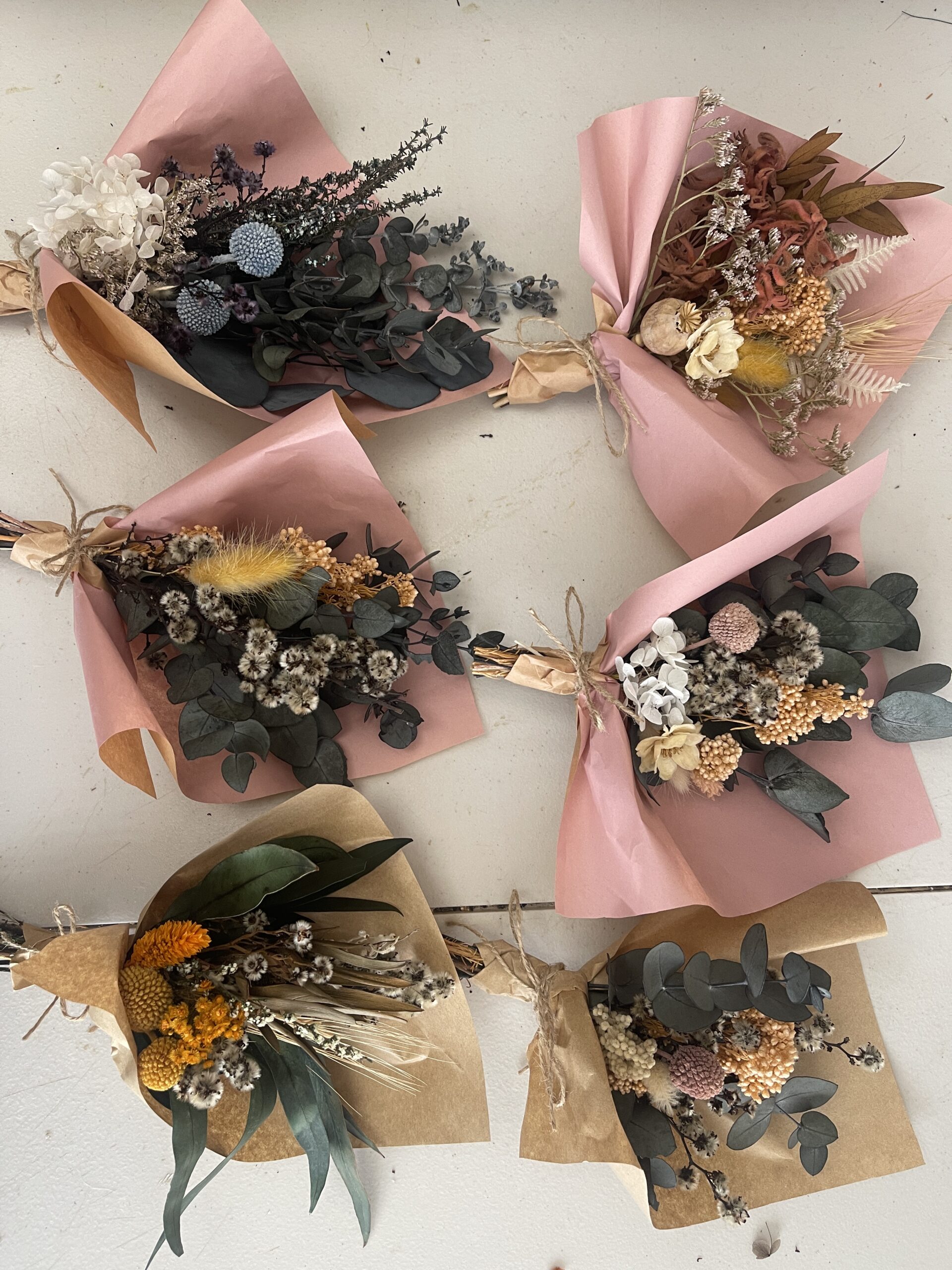 Mini Handful Bunch – Gift Idea. Preserved floral arrangement